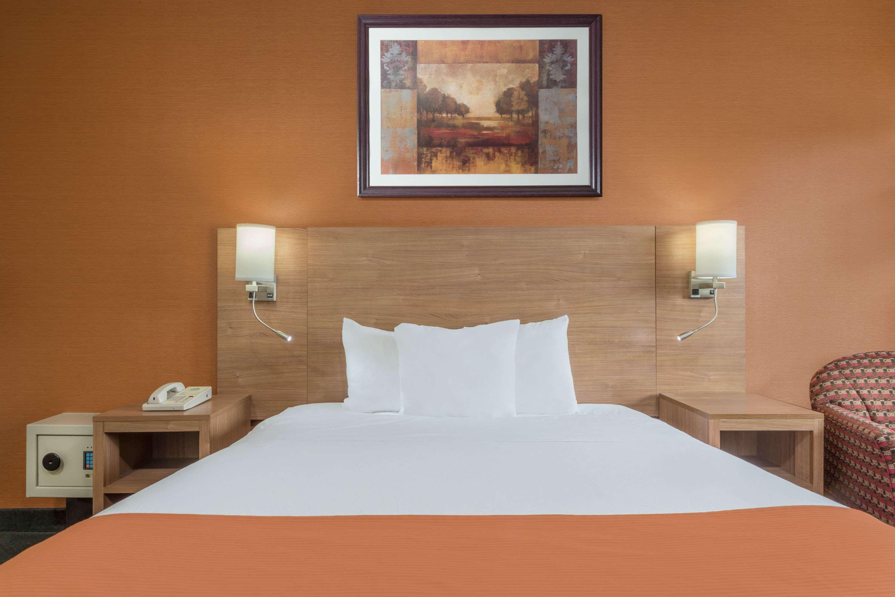 Days Inn By Wyndham Columbus Fairgrounds Dış mekan fotoğraf