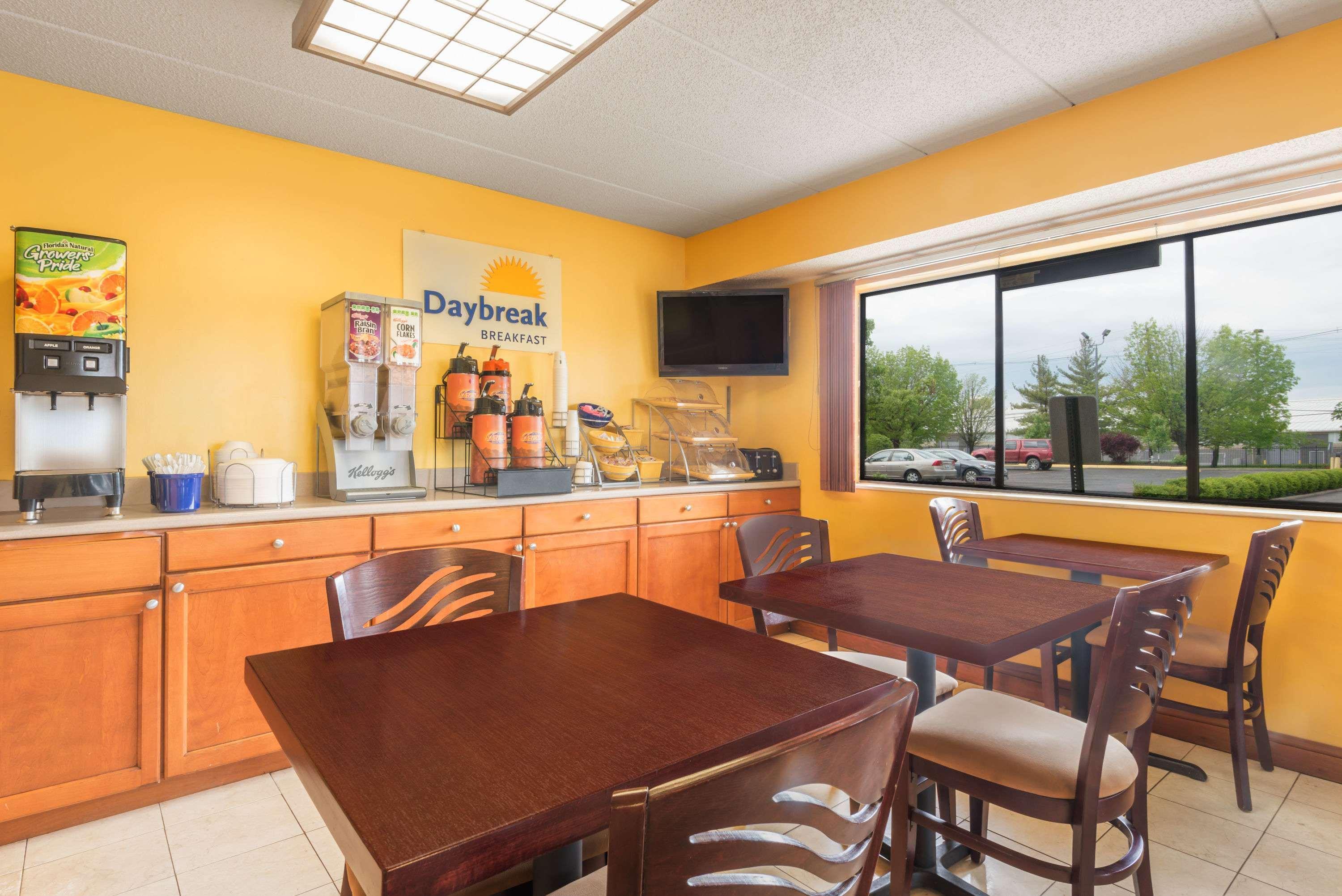 Days Inn By Wyndham Columbus Fairgrounds Dış mekan fotoğraf